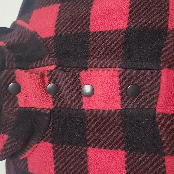Duluth Trading Company Red and Black Plaid Pullover - Picture 2 of 5